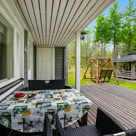 Сasa de vacaciones Lehtikuusenranta By Interhome Hankamäki